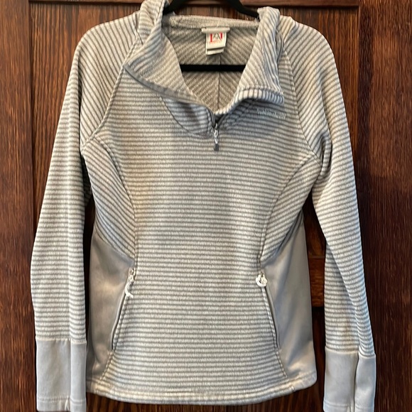 Avalanche 3/4 zip Sweater Hoodie - Picture 1 of 3